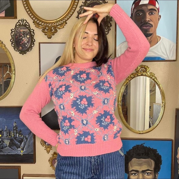 Barbie grandma knitted sweater - Picture 1 of 8